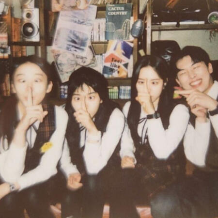 2521 cast cute photo